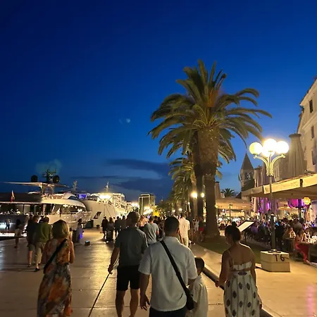 Chatarina * Trogir