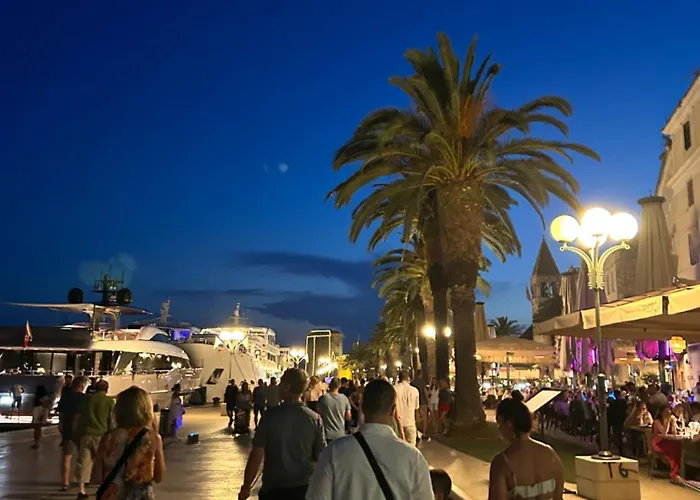 Chatarina * Трогир